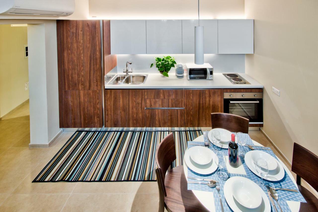 Spinola Park - The One Bedroom Loft Saint Julian's Exterior photo